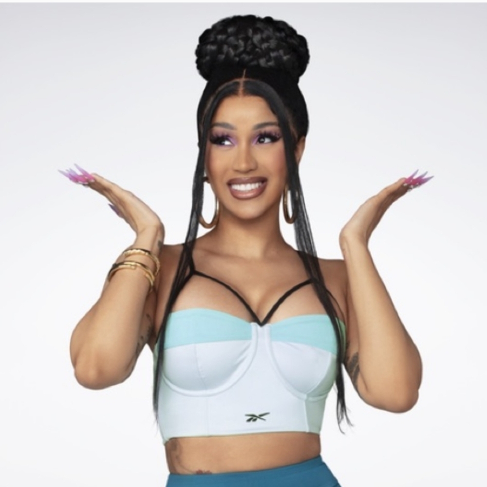 🔥 NWT Reebok x Cardi B Sports Bralette Strappy Corset Bra Sz M Whisper Blue
